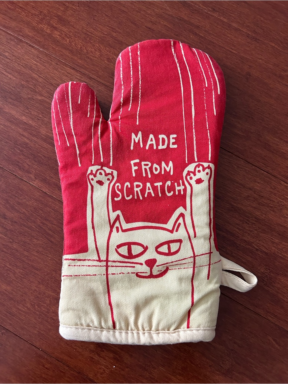 Blue Q Cat Oven Mitt “Made From Scratch”